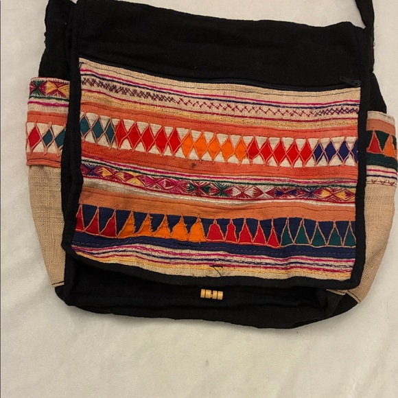 Source Unknown Handbags - Source Unknown Multicolor Geometric Crossbody Bag